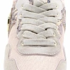 Liu Jo Maxi Wonder 24 Dames Sneakers - Licht Goud - Maat 40 14 Liu Jo Maxi Wonder 24 Dames Sneakers - Licht Goud - Maat 40 -Dames-schoenen Winkel 416x840