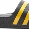 Adidas Slippers - Maat 40.5 - Unisex - Zwart/geel -Dames-schoenen Winkel 550x168