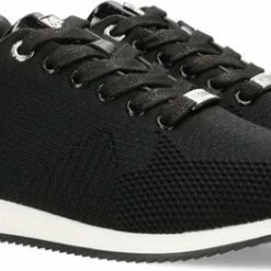Mexx Sneaker Cato Zwart Met Witte Zool - Dames - Maat 39 30 Mexx Sneaker Cato Zwart Met Witte Zool - Dames - Maat 39 -Dames-schoenen Winkel 550x262 10