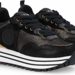 Liu Jo Maxi Wonder 01 Lage Sneakers - Dames - Zwart - Maat 38 22 Liu Jo Maxi Wonder 01 Lage Sneakers - Dames - Zwart - Maat 38 -Dames-schoenen Winkel 550x327 3