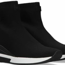 Michael Kors Skyler Dames Sneakers - Zwart - Maat 39 33 Michael Kors Skyler Dames Sneakers - Zwart - Maat 39 -Dames-schoenen Winkel 550x361 4