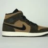 Nike Air Jordan 1 Mid Se ''Dark Chocolate'', DC7294-200, Maat 41, Bruin 2 Nike Air Jordan 1 Mid Se ''Dark Chocolate'', DC7294-200, Maat 41, Bruin -Dames-schoenen Winkel 550x366 2