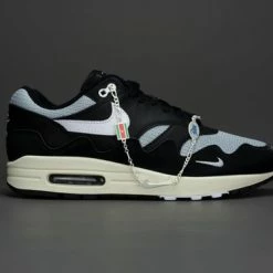 Nike Air Max 1 Patta Waves ''Black'' (With Bracelet) DQ0299-001 Maat 41 ZWART