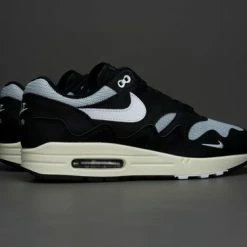Nike Air Max 1 Patta Waves ''Black'' (With Bracelet) DQ0299-001 Maat 41 ZWART -Dames-schoenen Winkel 550x366 28