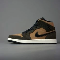 Nike Air Jordan 1 Mid Se ''Dark Chocolate'', DC7294-200, Maat 41, Bruin -Dames-schoenen Winkel 550x366 4