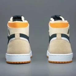 Nike Air Jordan 1 High Zoom Air CMFT Pumpkin Spice CT0978-200 Maat 40.5 Kleur Als Op Foto 22 Nike Air Jordan 1 High Zoom Air CMFT Pumpkin Spice CT0978-200 Maat 40.5 Kleur Als Op Foto -Dames-schoenen Winkel 550x366 60