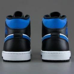 Nike Air Jordan 1 Mid White Black Racer Blue 554724-140 Maat 44 Wit;Zwart;Blauw 20 Nike Air Jordan 1 Mid White Black Racer Blue 554724-140 Maat 44 Wit;Zwart;Blauw -Dames-schoenen Winkel 550x366 71