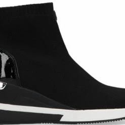 Michael Kors Skyler Dames Sneakers - Zwart - Maat 39 36 Michael Kors Skyler Dames Sneakers - Zwart - Maat 39 -Dames-schoenen Winkel 550x377 9