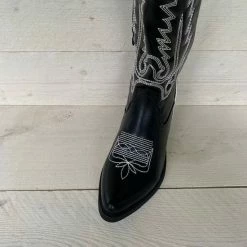 Weloveshoes SmileFavorites® Dames Cowboylaarzen Met Hak - Imitatieleer - Zwart - Maat 40 -Dames-schoenen Winkel 550x550 246