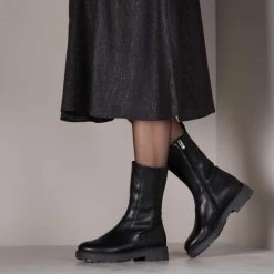 VIA VAI Alexis Ziva Enkellaarsjes Dames - Zwart - Maat 41 25 VIA VAI Alexis Ziva Enkellaarsjes Dames - Zwart - Maat 41 -Dames-schoenen Winkel 550x550 388