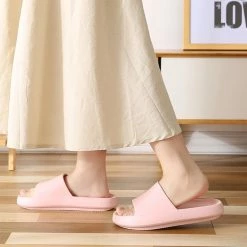 Geweo - Badslippers - EVA Slippers Heren Dames - Pillow Slides - Kerstmis - Kerstfeest - Christmas Gift - Unisex - Verdikte - Antislip - Lichtgewicht - Roze - Maat 40/41 12 Geweo - Badslippers - EVA Slippers Heren Dames - Pillow Slides - Kerstmis - Kerstfeest - Christmas Gift - Unisex - Verdikte - Antislip - Lichtgewicht - Roze - Maat 40/41 -Dames-schoenen Winkel 550x550 47