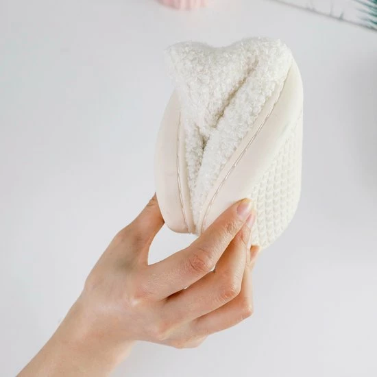 Budino Smiley Pantoffels - Smiley Sloffen - Pantoffels - Sloffen - Dames En Heren - Wit Geel - Maat 43/44 6 Budino Smiley Pantoffels - Smiley Sloffen - Pantoffels - Sloffen - Dames En Heren - Wit Geel - Maat 43/44 - Afbeelding 4