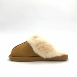 Merkloos -CAMEL SLOFFEN DAMES - Uggie - Maat 41 - Dames Pantoffels Camel