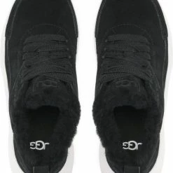 UGG Sneakers - Maat 39 - Vrouwen - Zwart -Dames-schoenen Winkel 550x697 1