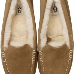 UGG Sloffen - Maat 41 - Vrouwen - Bruin/wit -Dames-schoenen Winkel 550x747 1