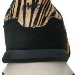 Mexx Dames Sneaker Juju Zwart/ Cognac -Dames-schoenen Winkel 550x786 1